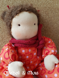 Soft doll / baby doll brown hair