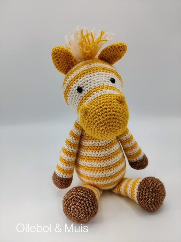Crochet zebra mustard
