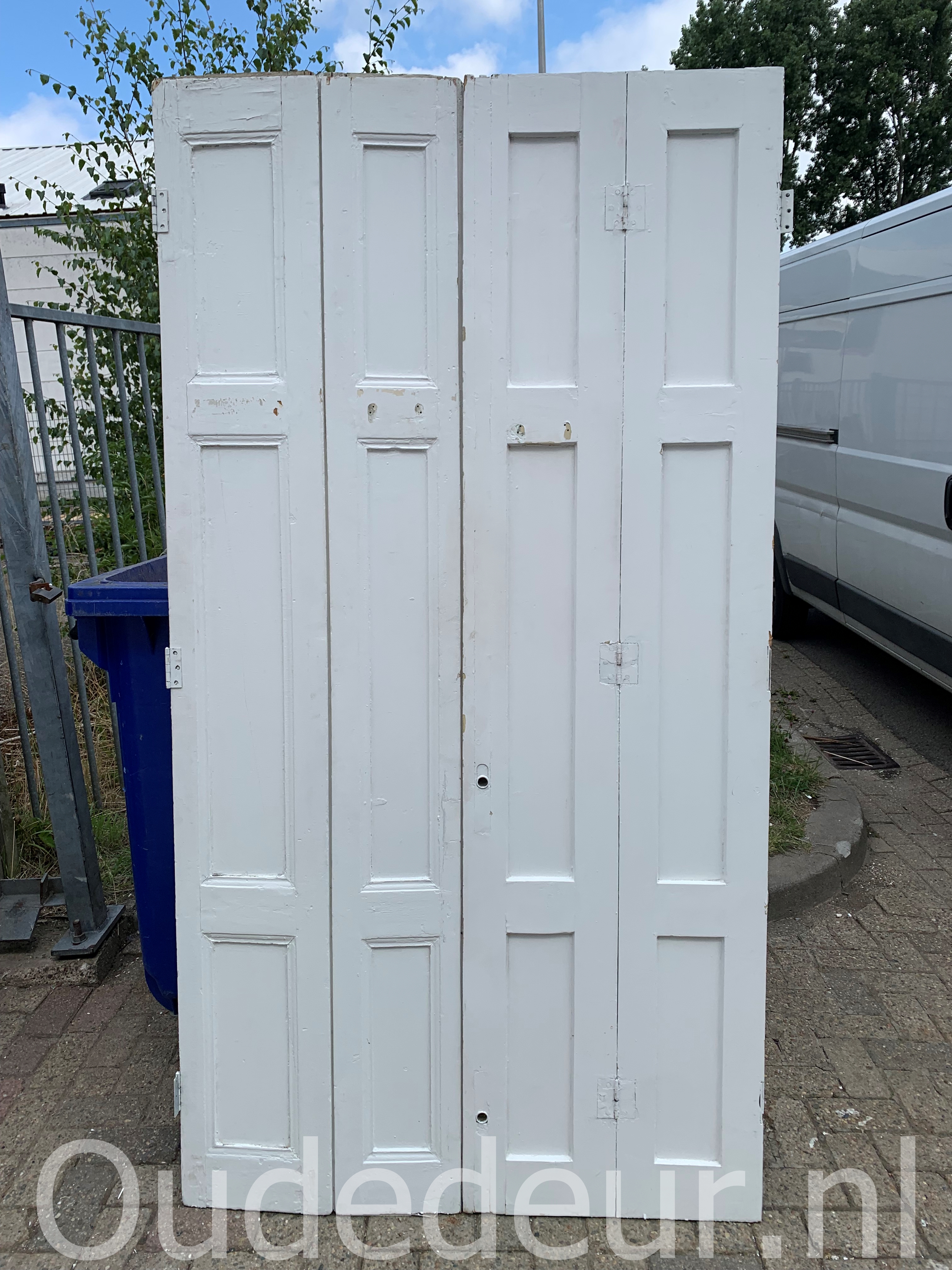 nr. L744 set oude raamluiken