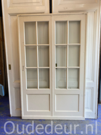 nr. e785 enkele brede schuifdeur met mat glas er in