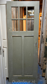 nr. 1686 oude deur met zes ruiten