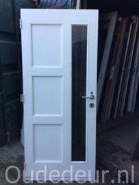 nr. v473 voordeur met ruit
