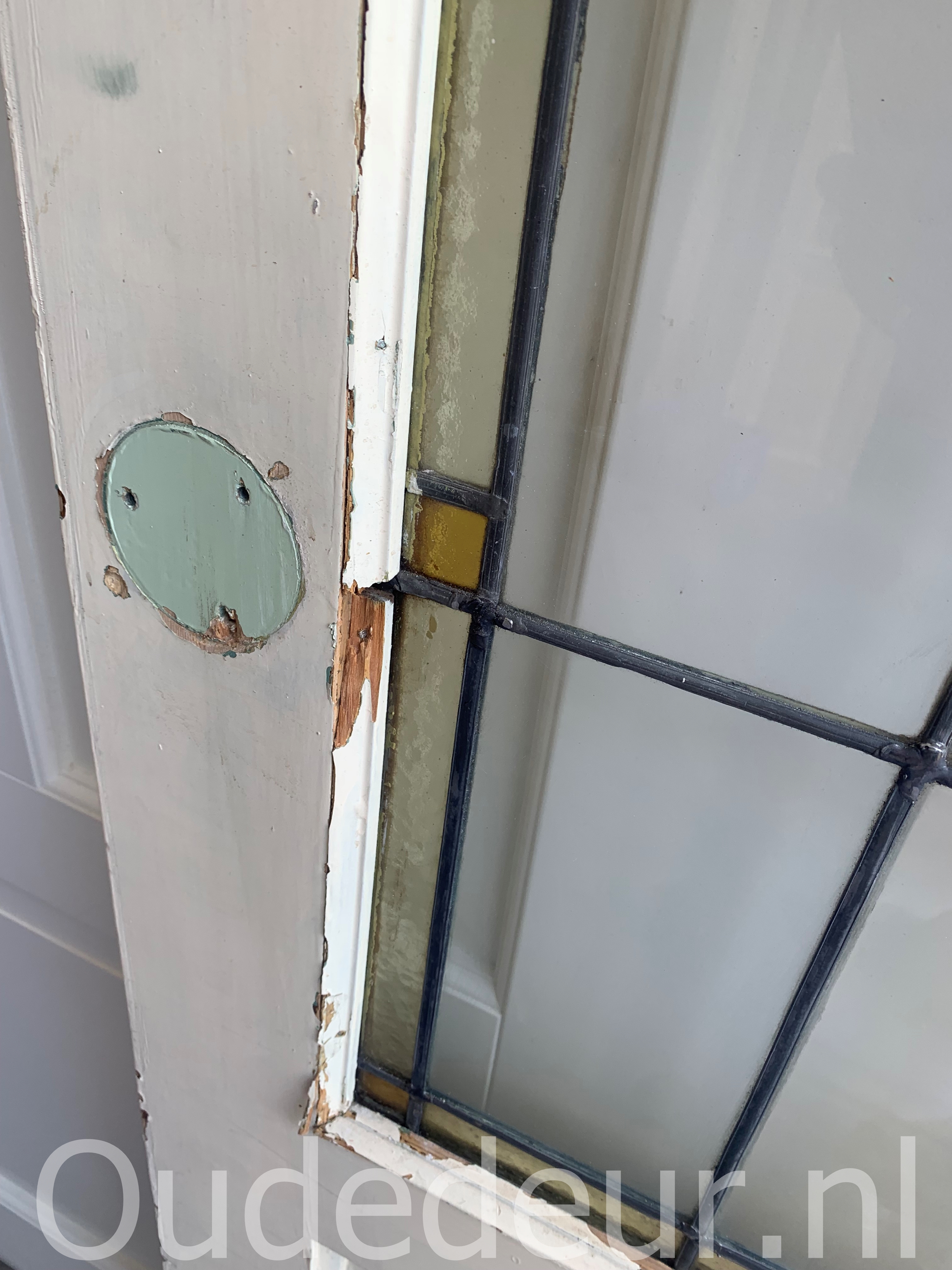 nr. GL626 glas in lood deur