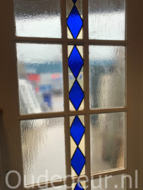 nr. e672 set ensuite met glas in lood