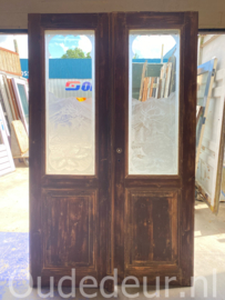 nr. e761 set oude deuren met geetst glas