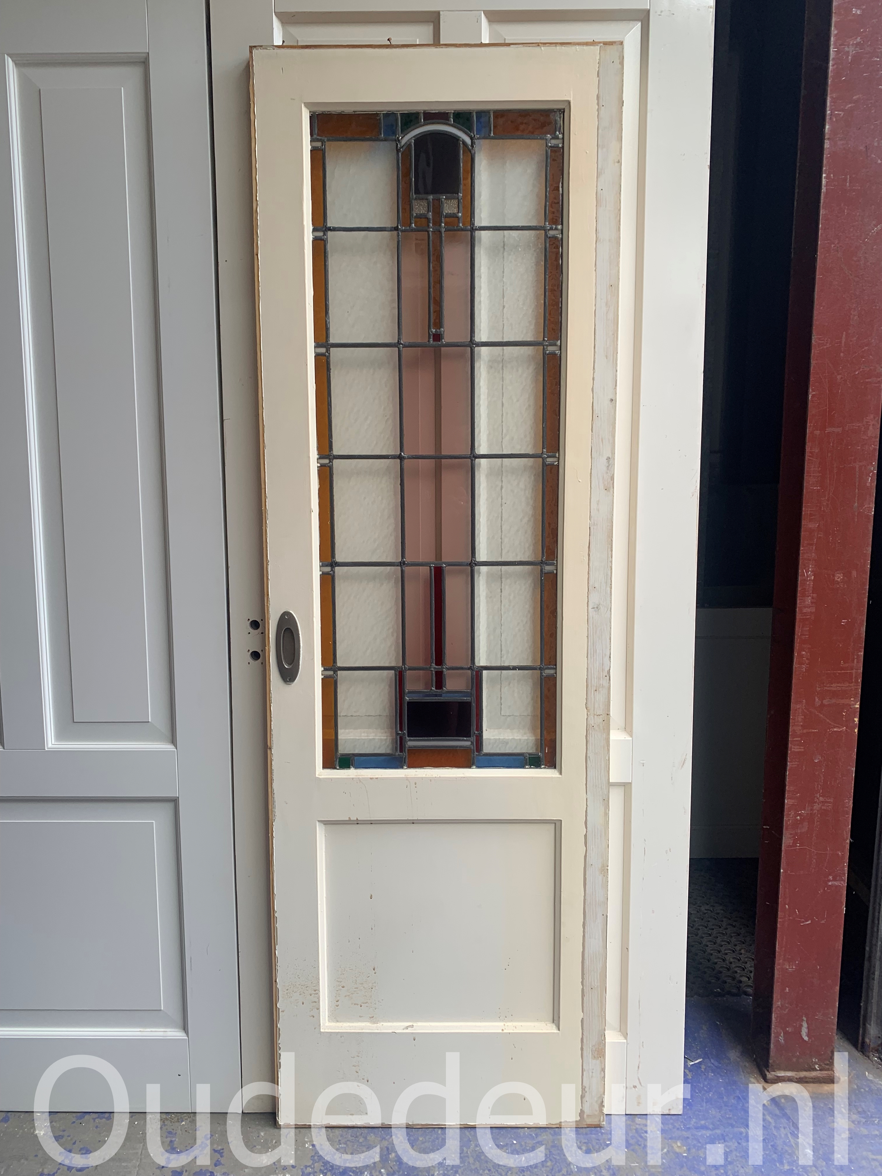 nr. GL634 glas in lood deur