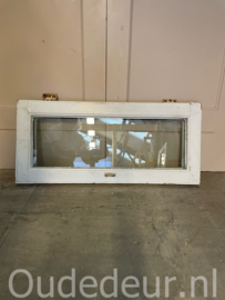 nr. r855 raam met dubbel glas