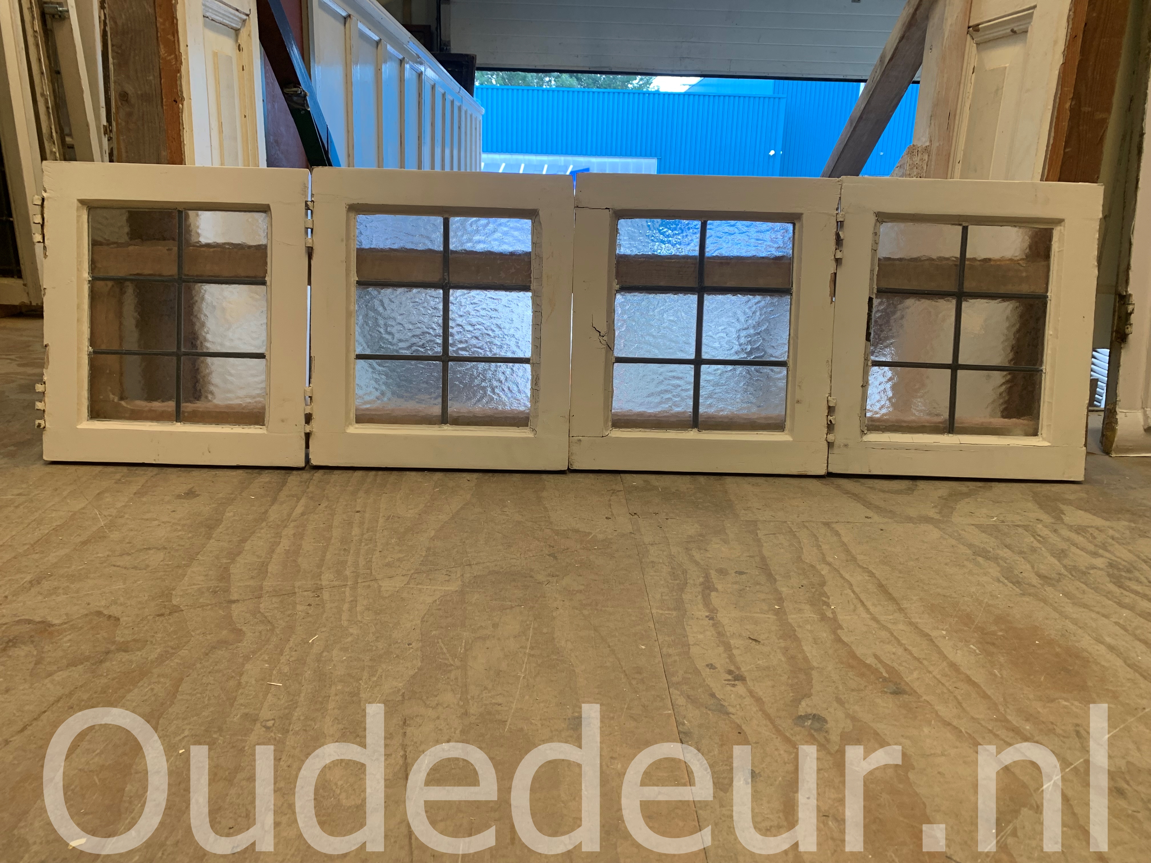 nr. r722 6x glas in lood raam met mat glas