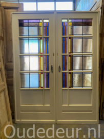 nr. e762 set ensuite met glas in lood