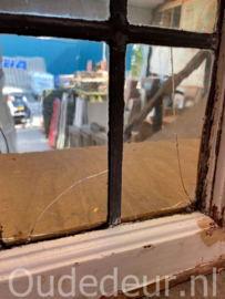 nr. r487 oude glas in lood raam
