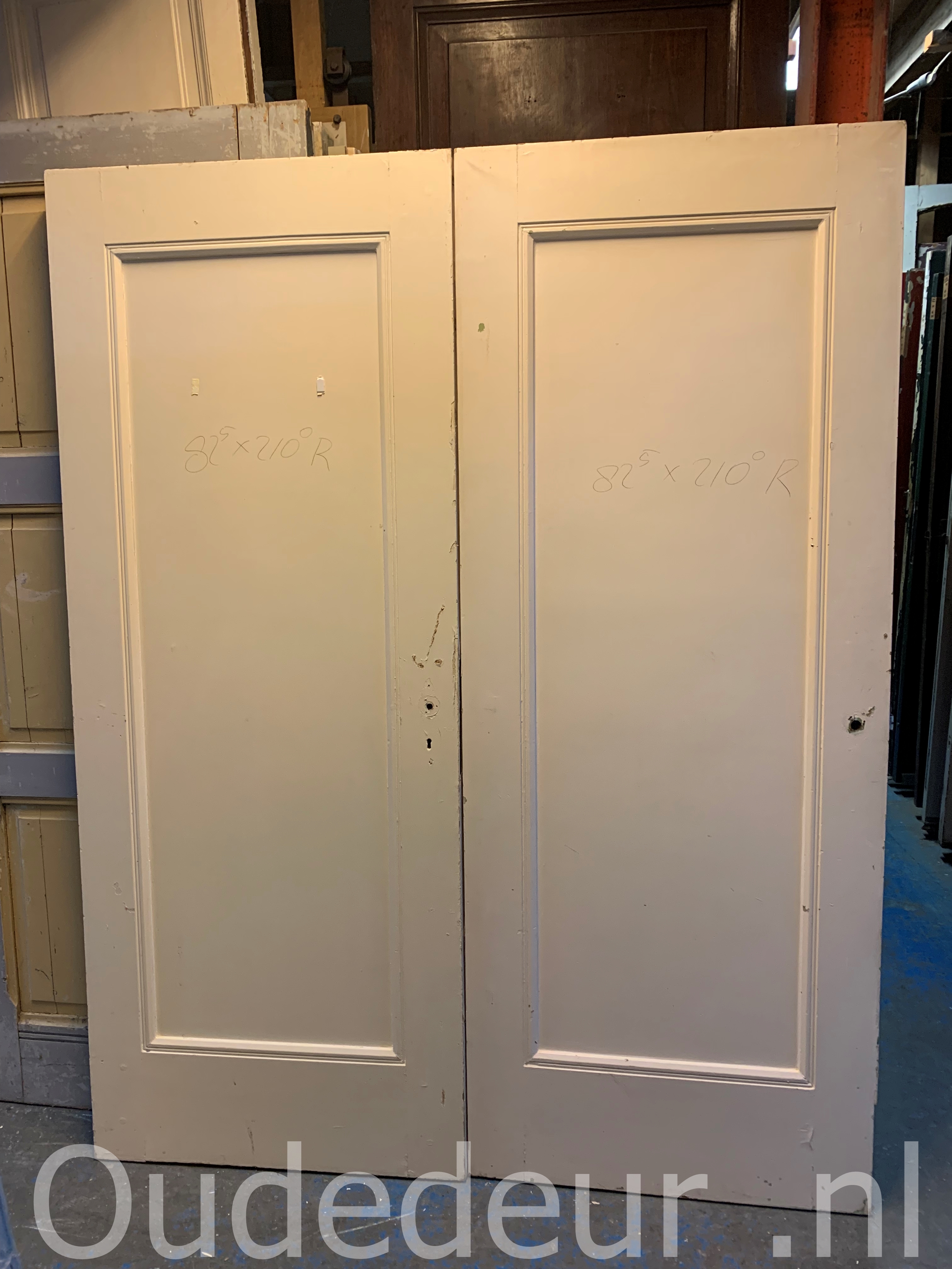 nr. 1730 stevige grenen deuren met een paneel