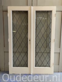 nr. e669 set deuren met wybertjes glas in lood