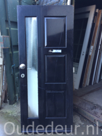 nr. v473 voordeur met ruit