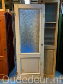 nr. 2829 oude tweevaks deur met glas
