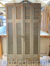 nr. L41s set oude louvre luiken