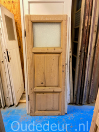 nr. 1631 grenen geloogde deur met ruitje