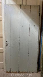 nr. 4624b oude opgeklampte deur