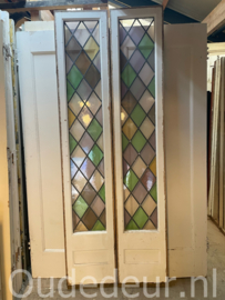 nr. r857 twee glas in lood panelen