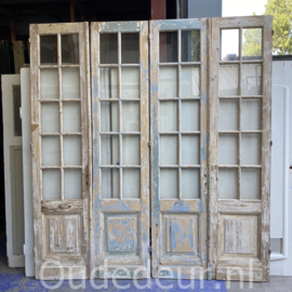 nr. set851 twee setjes oude deuren met glas , half gel;oogd