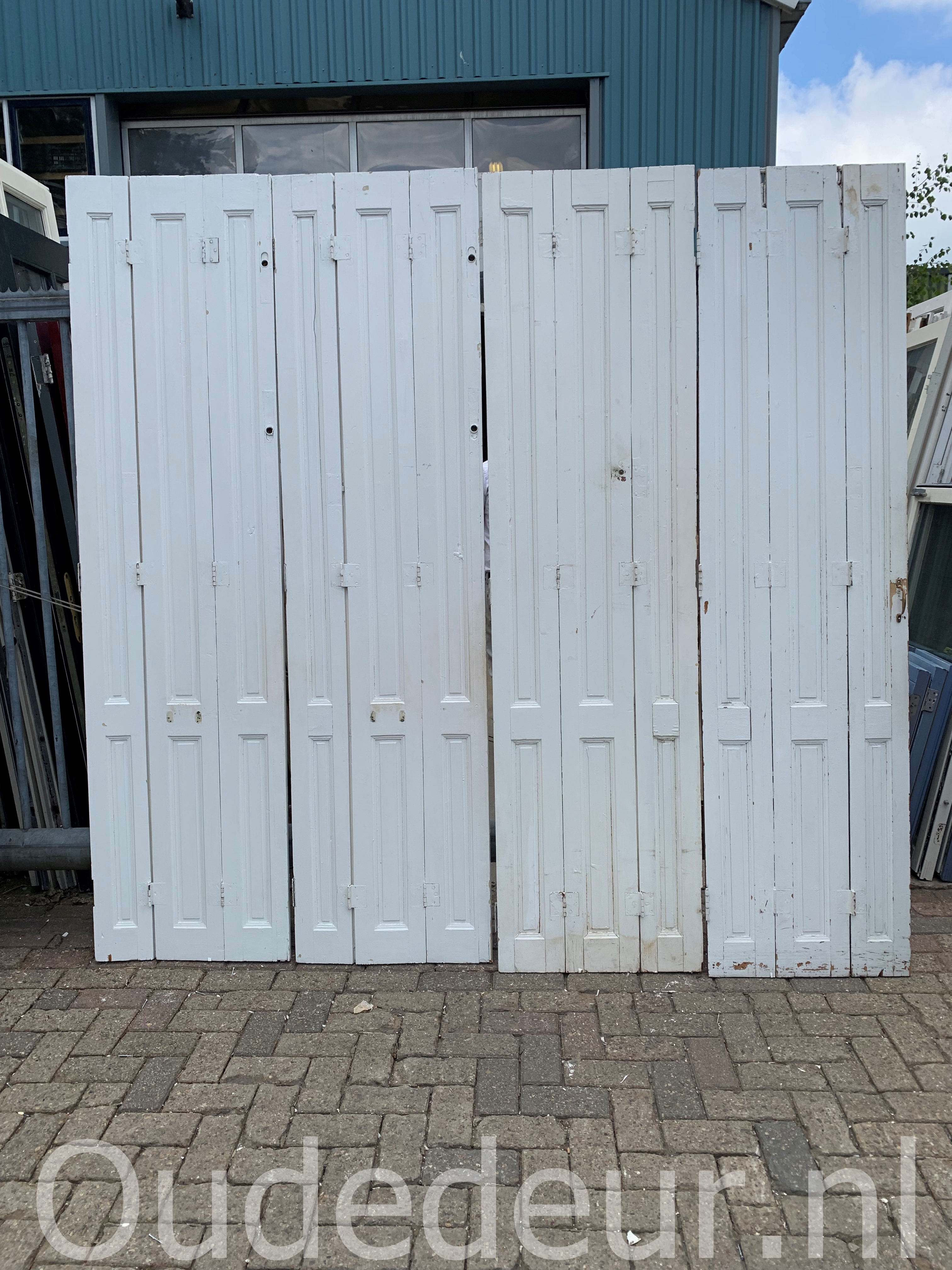 nr. L746 serie van 50 oude raamluiken