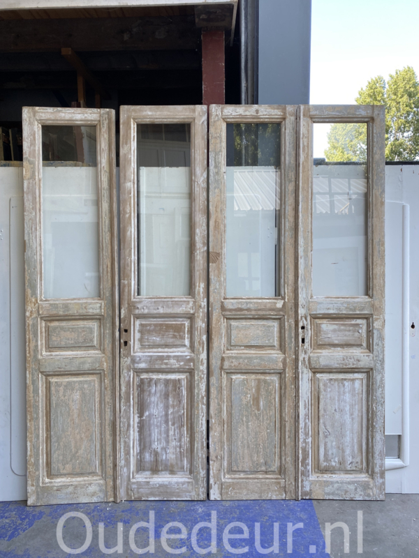 nr. set854 2 sets oude deuren met glas