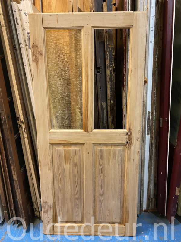 nr. 1133 oude kale deur met glas vakken