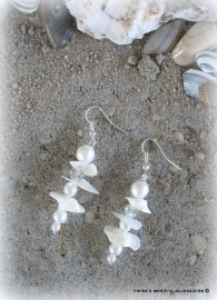 Oorbellen Beach-1  met pareltjes, schelpjes en facetkralen