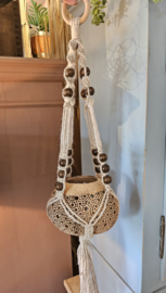 Macrame hanger