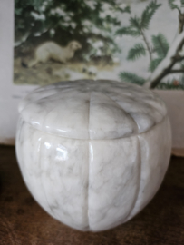 Onyx pot