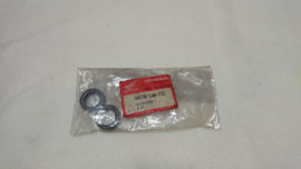 TRAPAS COLLAR 2X + ORI PLASTIEK ( 27-11 )