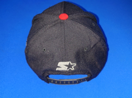 VINTAGE 90S STARTER ARCH PET ( LICHT GEBRUIKT ) CHICAGO BULLS