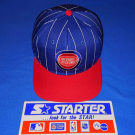 VINTAGE 90S STARTER PINSTRIPE PET ( LICHT GEBRUIKT } DETROIT PISTONS ( ZELDZAAM )