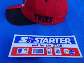 VINTAGE 90S STARTER TWO TONE PET ( LICHT GEBRUIKT } MINNESOTA TWINS ( ZELDZAAM )