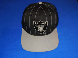 VINTAGE 90S STARTER PINSTRIPE PET ( LICHT GEBRUIKT ) LOS ANGELES RAIDERS ( ZELDZAAAM )