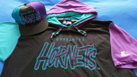VINTAGE 90S STARTER GRAFFITI SET PET+CAPUCH SHIRT ( LICHT GEBRUIKT ) CHARLOTTE HORNETS ( ZELDZAAAAM