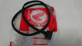 SUB KABEL ACCU+ORI HONDA PLASTIEK