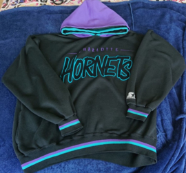 VINTAGE 90S STARTER GRAFFITI CAPUCH0N TRUI ( LICHT GEBRUIKT ) CHARLOTTE HORNETS