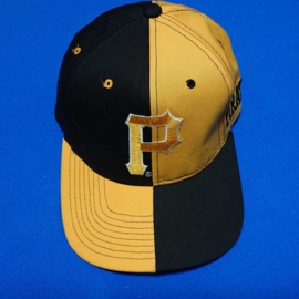 VINTAGE 90S STARTER TWO TONE PET ( NIEUW ZOND TAG ) PITTSBURGH PIRATES ( ZEER ZELDZAAM )