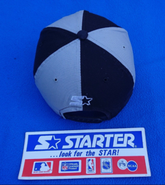 VINTAGE 90S STARTER PINWHEEL PET ( LICHT GEBRUIKT ) NEWYORK YANKEES ( ZEER ZELDZAAM )