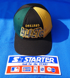 VINTAGE 90S STARTER TRI POWER GRAFFITI PET ( LICHT GEBRUIKT ) OAKLAND ATHLETICS  ( ZELDZAAM )