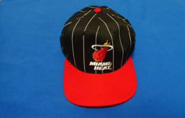 VINTAGE 90S STARTER PINSTRIPE PET ( NIEUW ) MIAMI HEAT