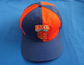 VINTAGE 90S STARTER PINWHEEL PET ( LICHT GEBRUIKT ) NEW YORK KNICKS