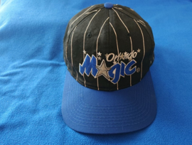 VINTAGE 90S STARTER PINSTRIPE PET ( LICHT GEBRUIKT ) ORLANDO MAGIC