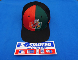 VINTAGE 90S STARTER TWO TONE PET ( LICHT GEBRUIKT ) MIAMI HURRICANES  ( ZELDZAAM )