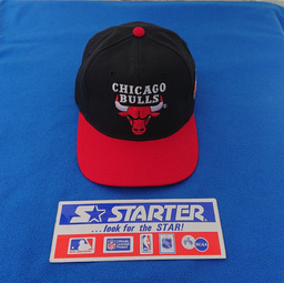 VINTAGE 90S STARTER PET DICHT MODEL ( NIEUW ) CHICAGO BULLS ( ZELDZAAM )