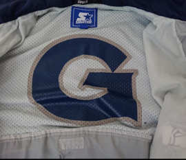 VINTAGE 90S STARTER WINDBREAKER ( LICHT GEBRUIKT ) GEORGETOWN HOYAS ( ZELDZAAAM )