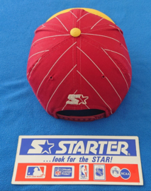VINTAGE 90S STARTER PINSTRIPE PET ( LICHT GEBRUIKT ) WASHINGTON REDSKINS ( ZELDZAAM )