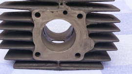 CILINDER P4 ORI HONDA (  C WAND NOG NETJES )