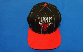 VINTAGE 90S STARTER PINSTRIPE PET ( NIEUW ) CHICAGO BULLS