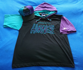 VINTAGE 90S STARTER GRAFFITI SET PET+CAPUCH SHIRT ( LICHT GEBRUIKT ) CHARLOTTE HORNETS ( ZELDZAAAAM